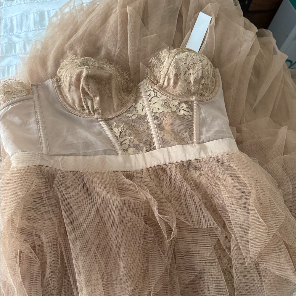 $358 For Love And Lemons REVOLVE Bustier Gown Strapless Nude Dress - Picture 4 of 4